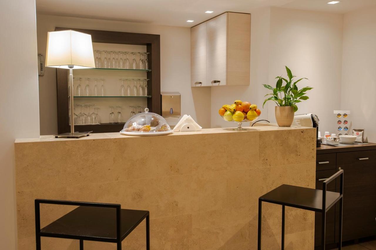 Hotel Dimorae Rooms And Suites - Apartments Civitanova Marche Exterior foto